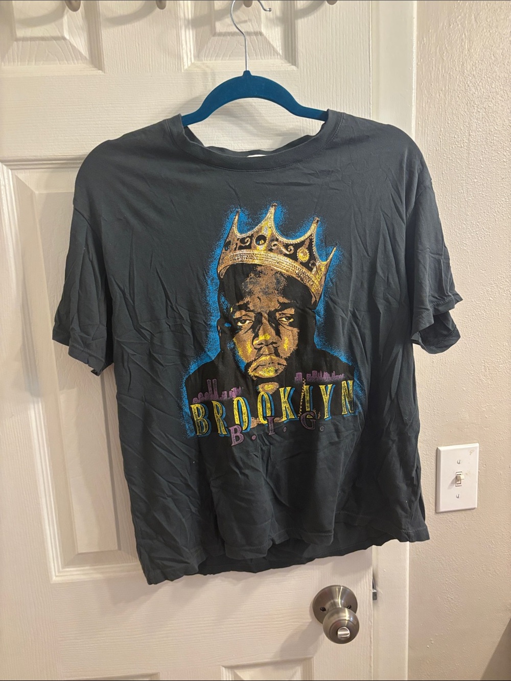 Daydreamer Black Brooklyn Crown Graphic Tee with Yellow & Blue Accents